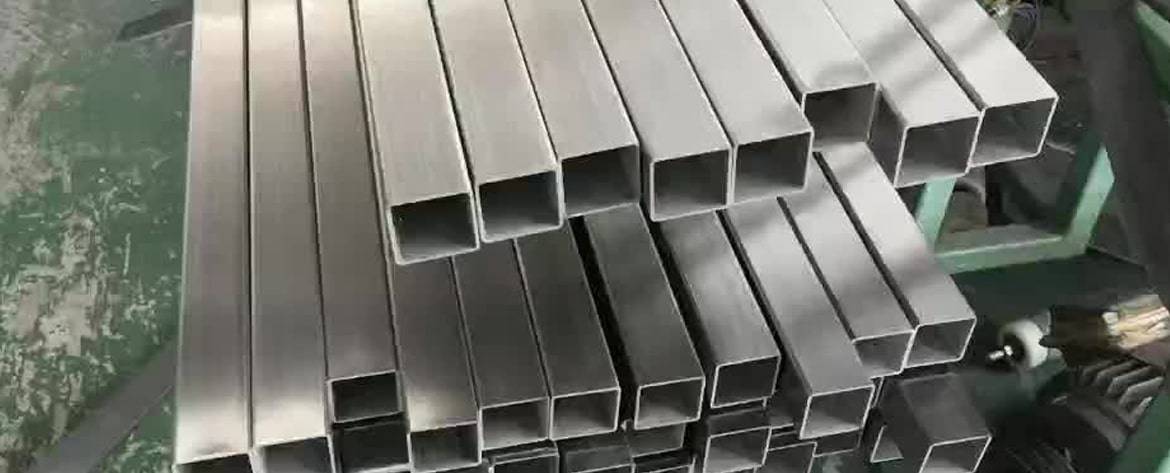 Stainless Steel 316/316L Square Pipes Supplier